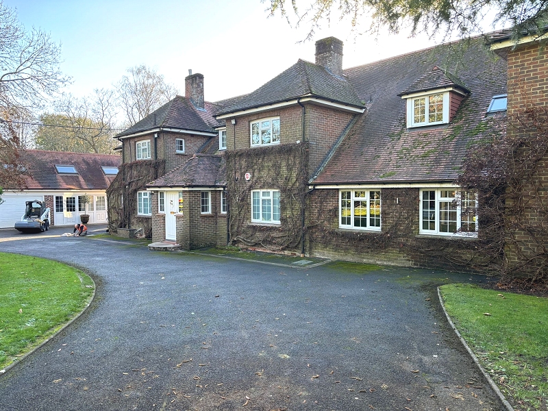 driveway tar and chip surface dressing Wiltshire